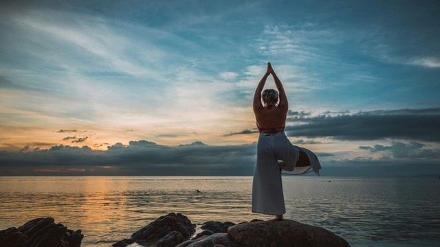 Yoga para combatir el estrés
