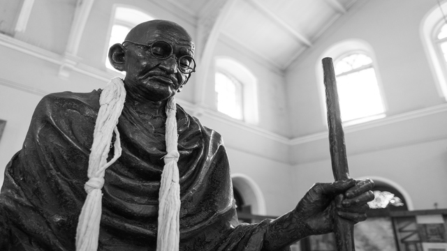 ¿Quién era Mahatma Gandhi?